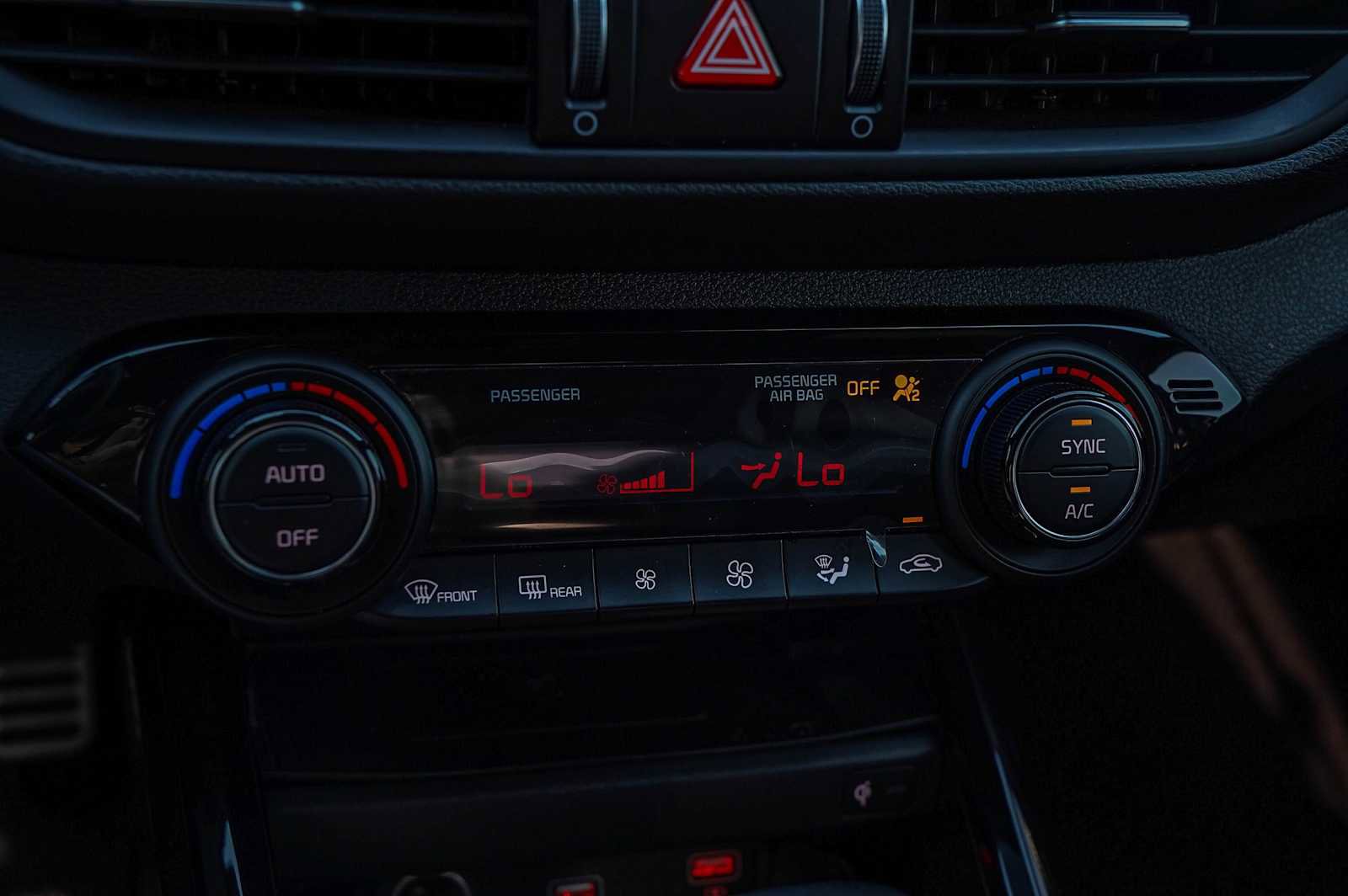 Certified 2024 Kia Forte GT-Line w/ GT-Line Premium Package image 20