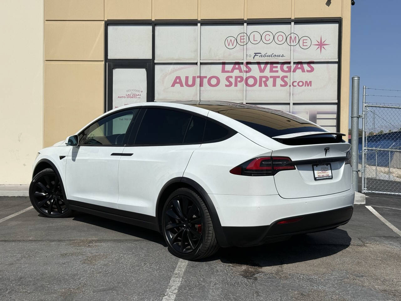 Used 2020 Tesla Model X Performance AWD/4WD image 11