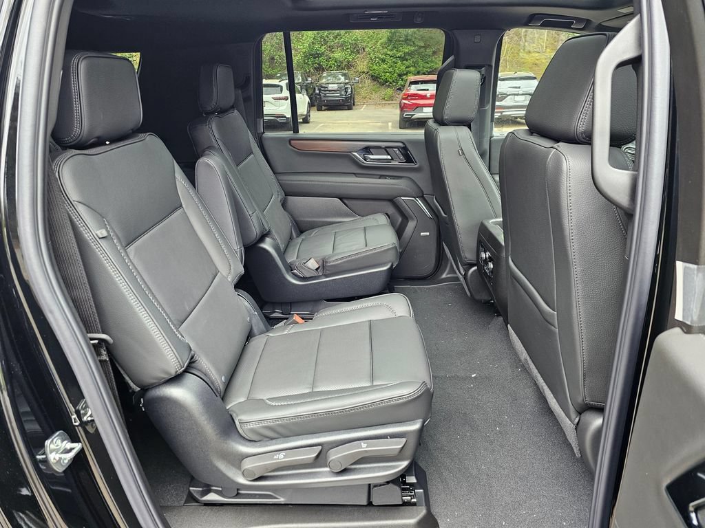 New 2026 GMC Yukon XL Denali w/ Sun & Power Step Package AWD/4WD image 12