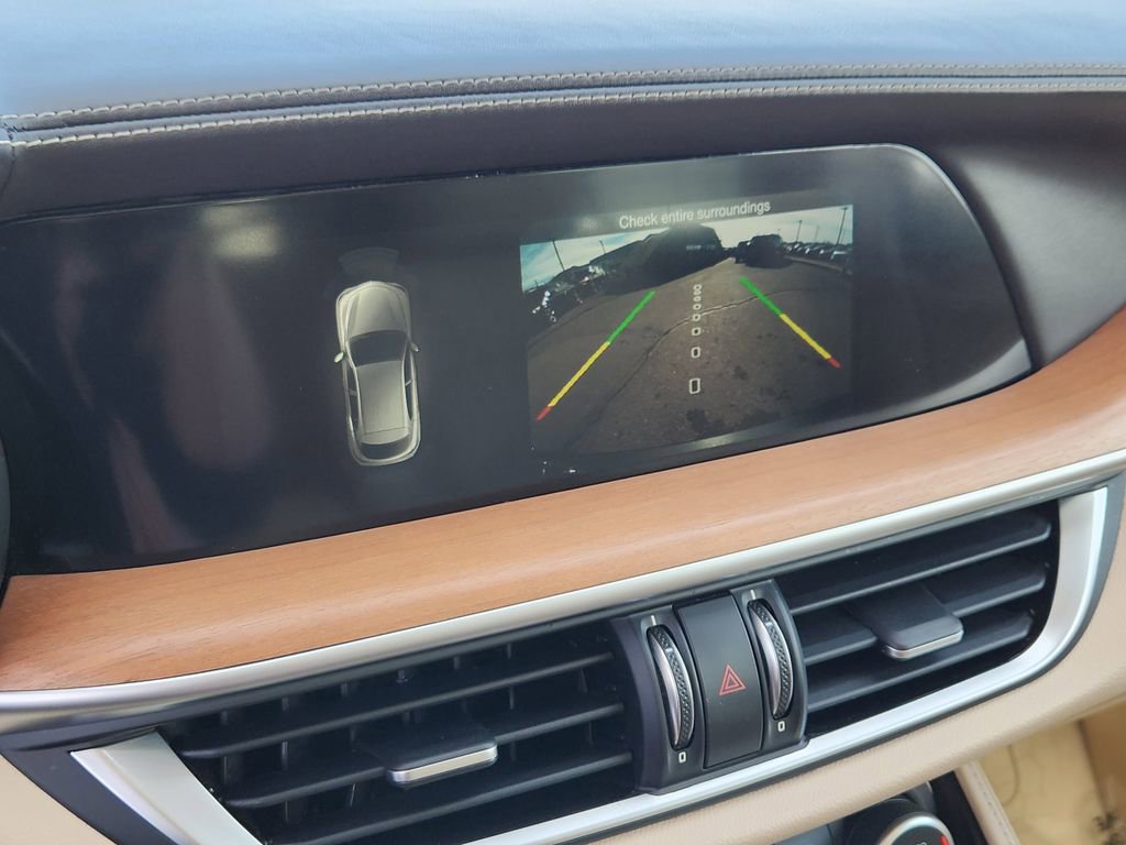 Used 2019 Alfa Romeo Stelvio Ti Lusso w/ Quick Order Package 22X Lusso image 8