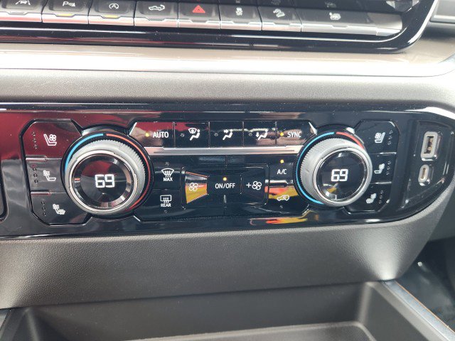 Used 2022 Chevrolet Silverado 1500 High Country w/ Z71 Off-Road Package image 47