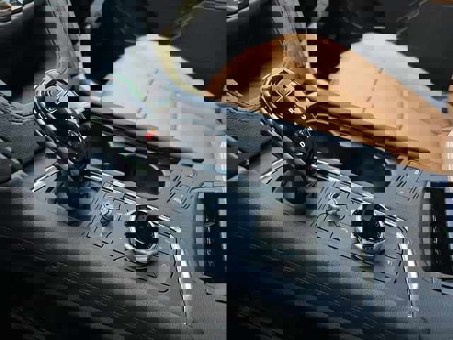 New 2026 Cadillac XT5 Premium Luxury image 13