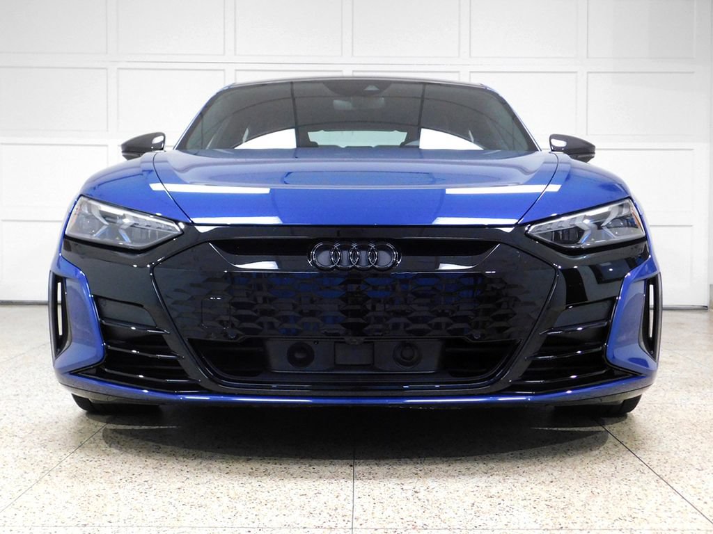Used 2022 Audi RS e-tron GT AWD/4WD image 2