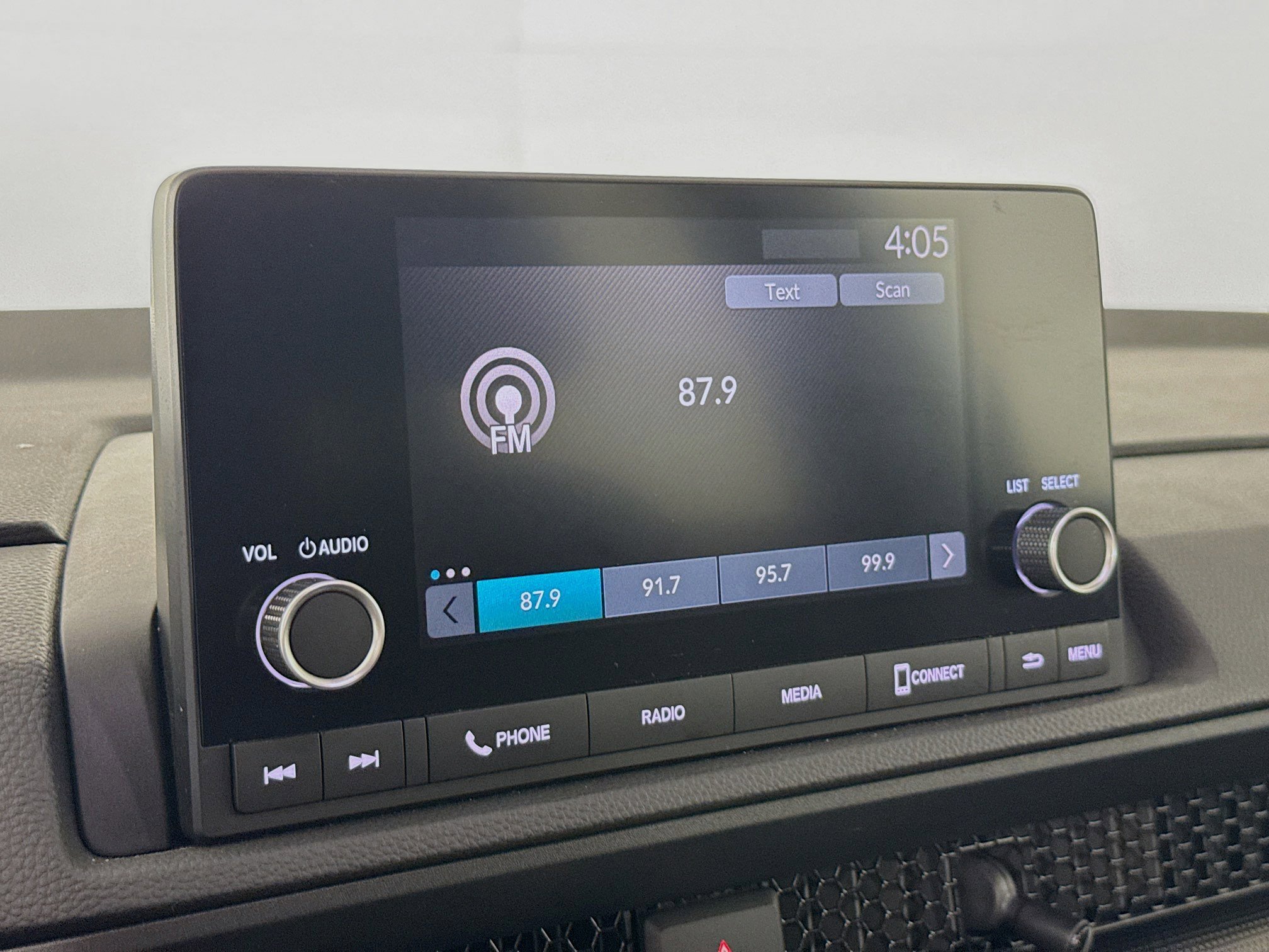 Used 2023 Honda CR-V Sport image 16