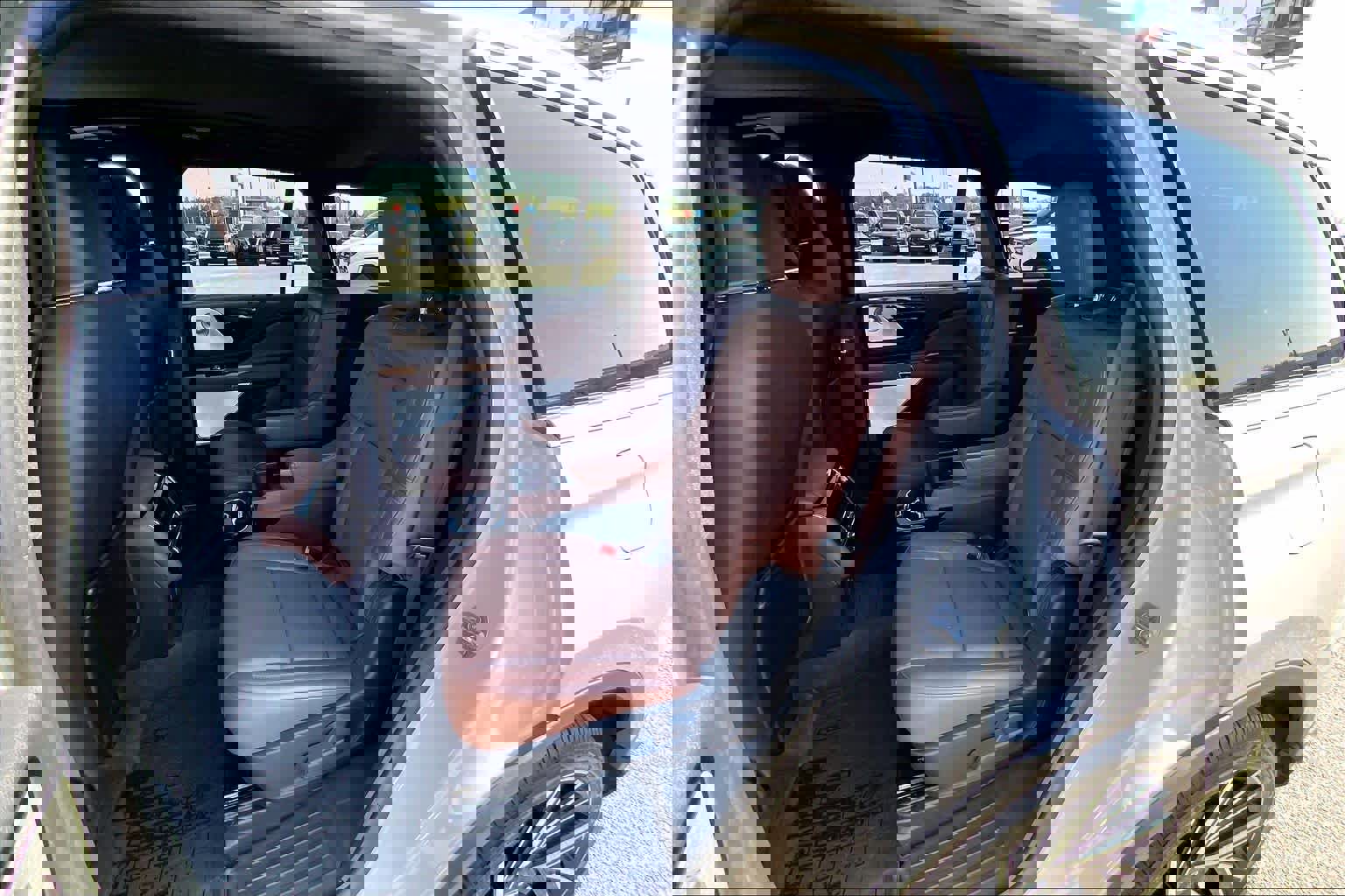 Used 2025 Lincoln Aviator Reserve w/ Equipment Group 201A image 20