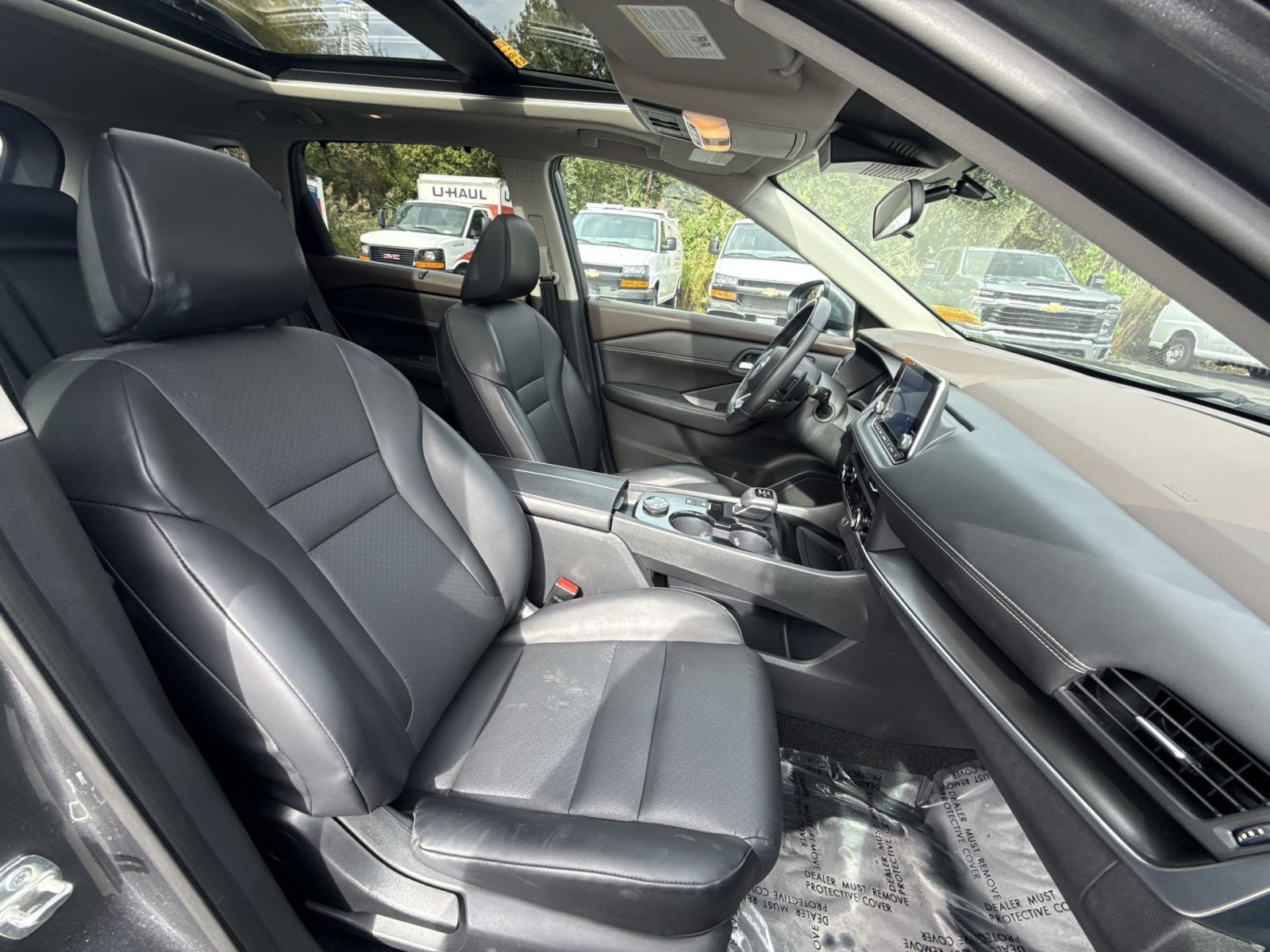 Used 2023 Nissan Rogue SV w/ SV Premium B Package AWD/4WD image 28