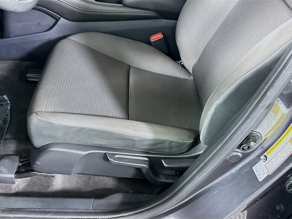 Used 2022 Honda HR-V LX image 22