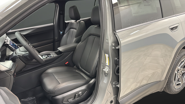 New 2026 Jeep Cherokee Limited AWD/4WD image 9