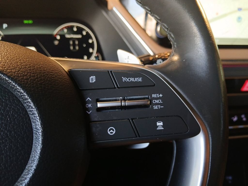Used 2023 Hyundai Sonata Limited FWD image 10