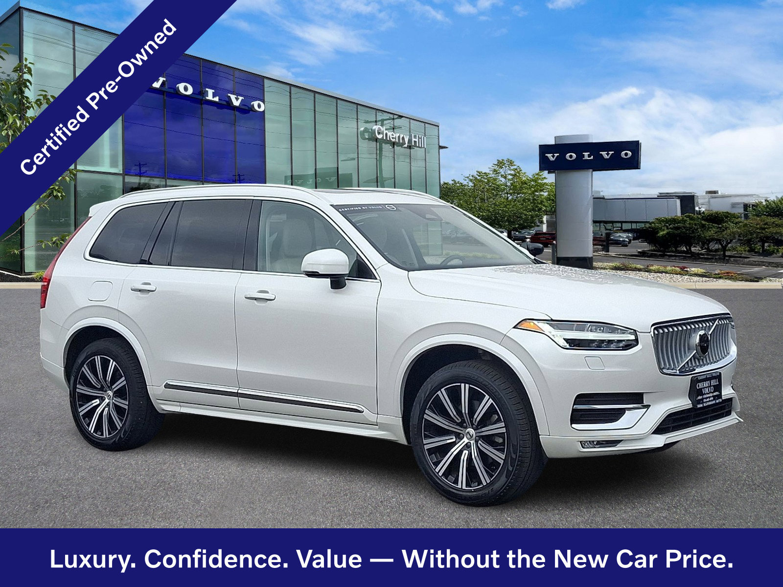 Certified 2025 Volvo XC90 B5 Core w/ Climate Package AWD/4WD image 1