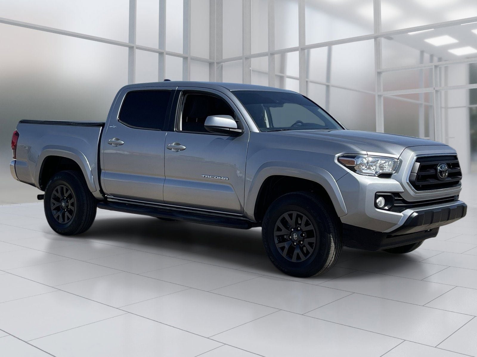 Used 2021 Toyota Tacoma SR5 RWD image 8
