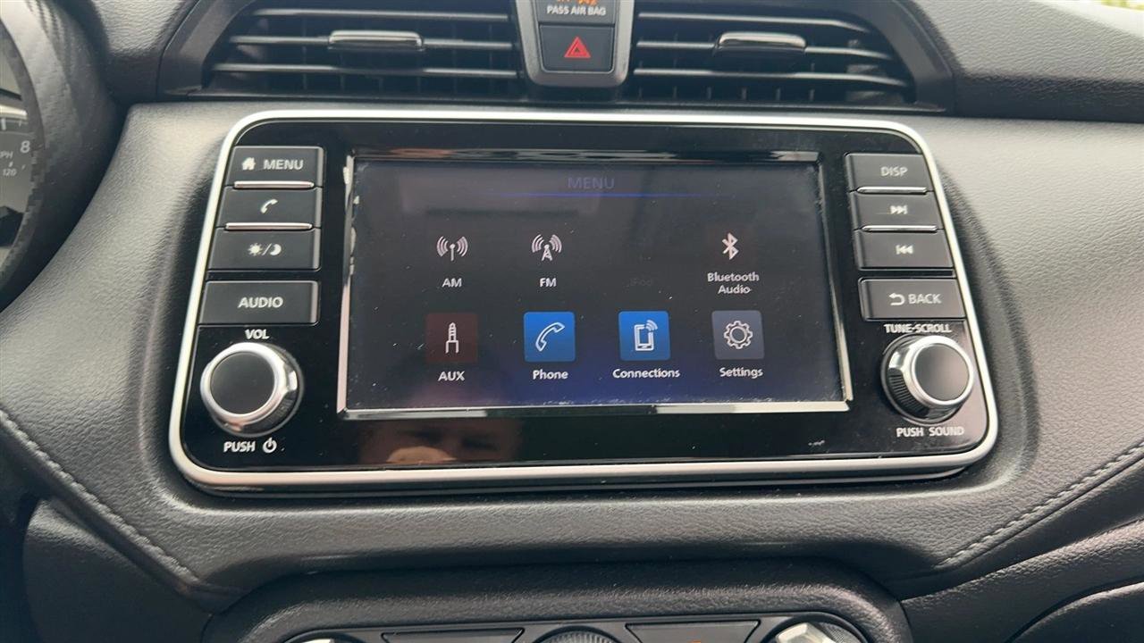 Used 2021 Nissan Versa S image 33