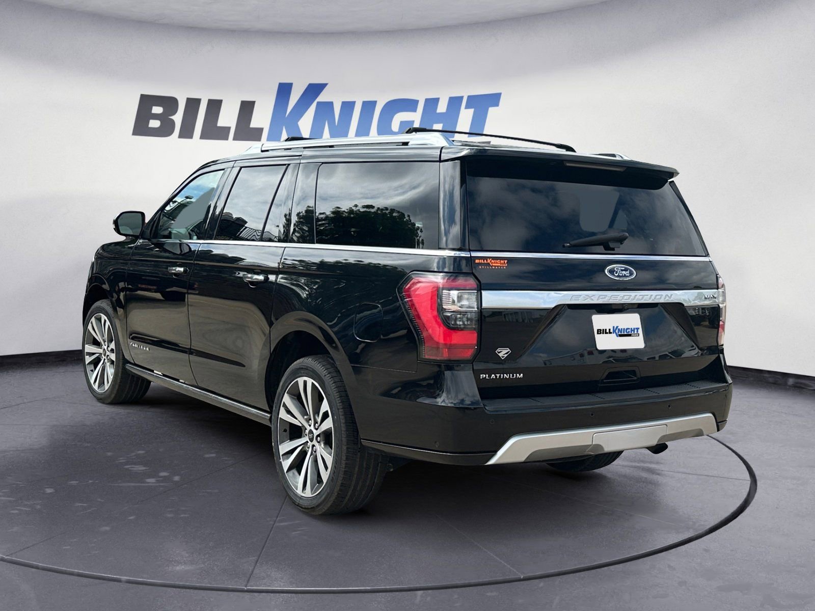 Used 2020 Ford Expedition Max Platinum AWD/4WD image 3