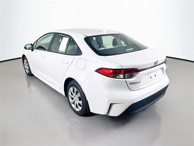 Used 2025 Toyota Corolla LE image 5