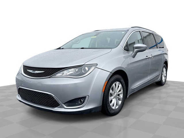 Used 2017 Chrysler Pacifica Touring-L