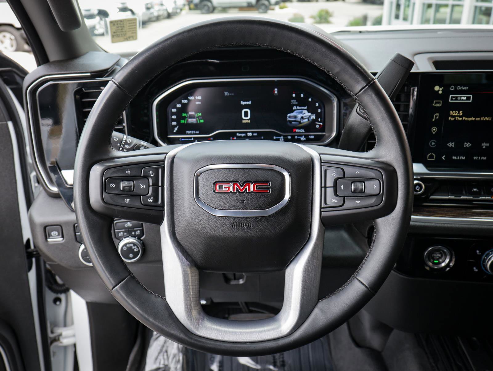 Used 2023 GMC Sierra 1500 SLE image 20