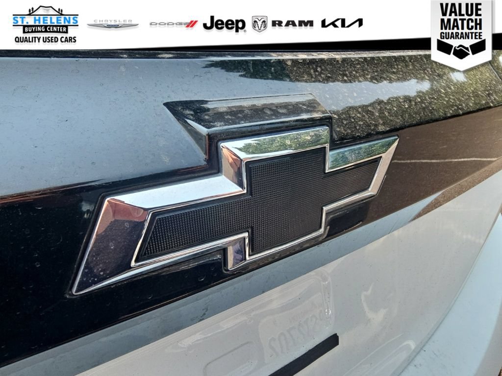 Used 2022 Chevrolet Bolt LT w/ Infotainment Package FWD image 15