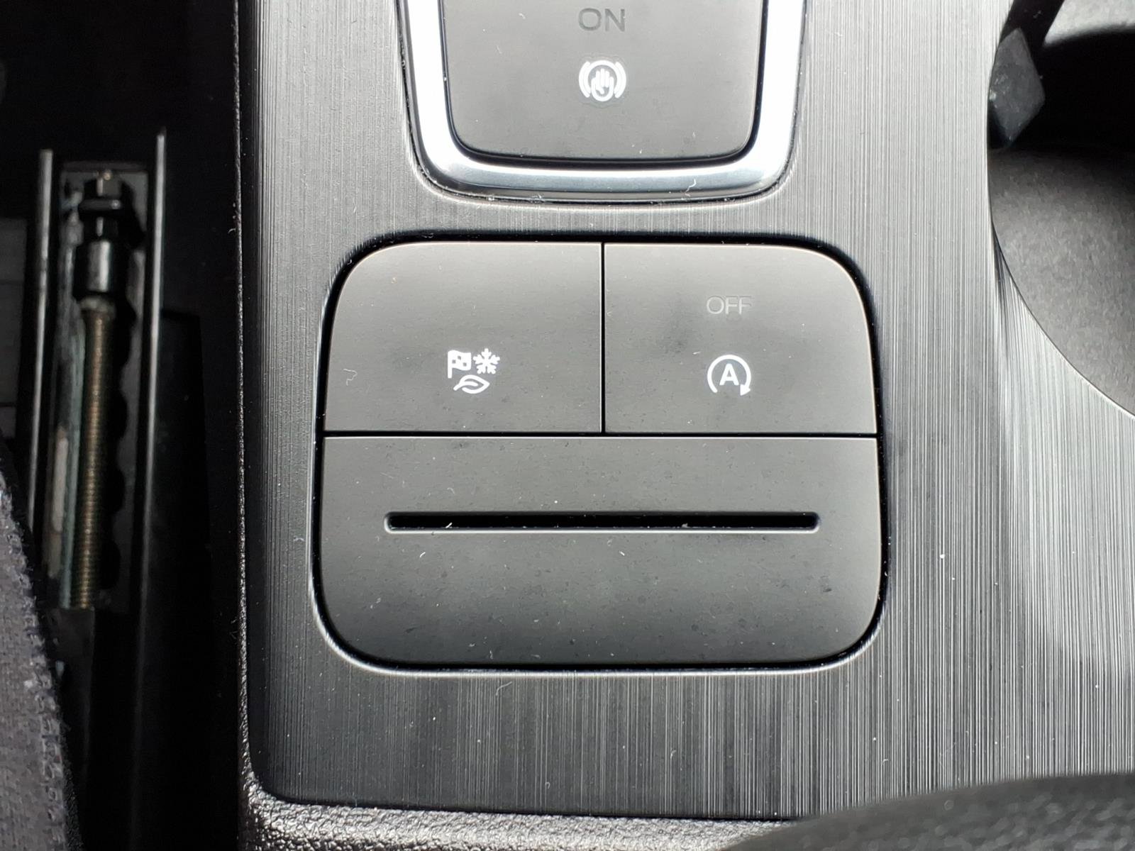 Used 2022 Ford Escape SE w/ Convenience Package image 21