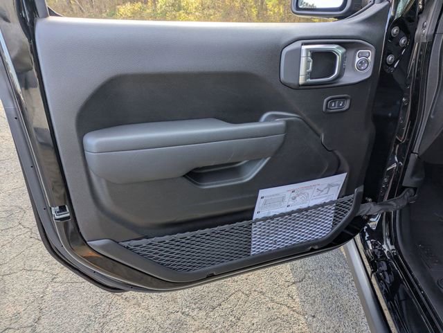 New 2026 Jeep Wrangler Willys image 9