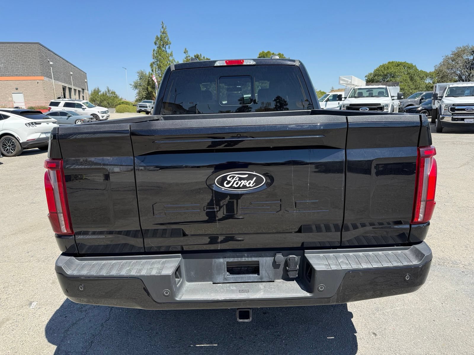 Used 2024 Ford F150 Lariat w/ Bed Utility Package AWD/4WD image 4