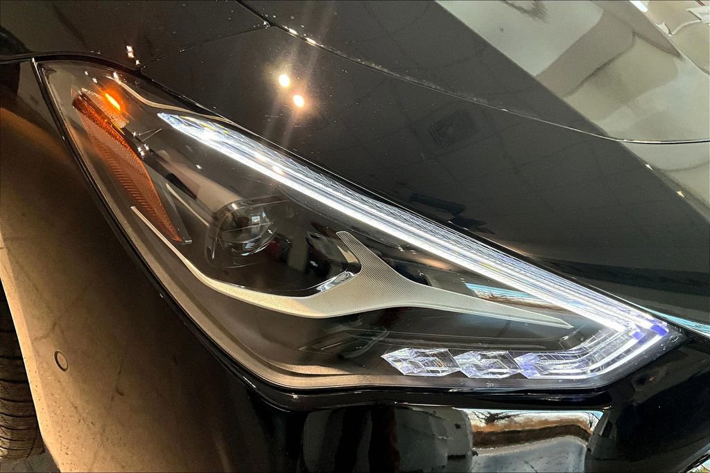 Certified 2025 Mercedes-Benz CLA 250 4MATIC image 30