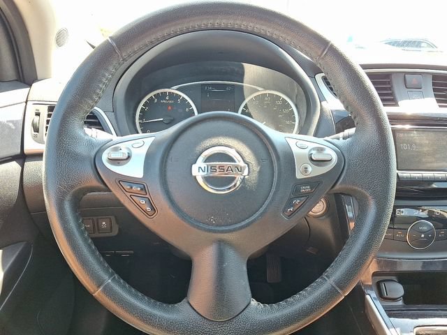 Used 2018 Nissan Sentra SR FWD image 18