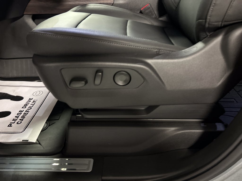 New 2026 GMC Sierra 1500 SLT AWD/4WD image 11