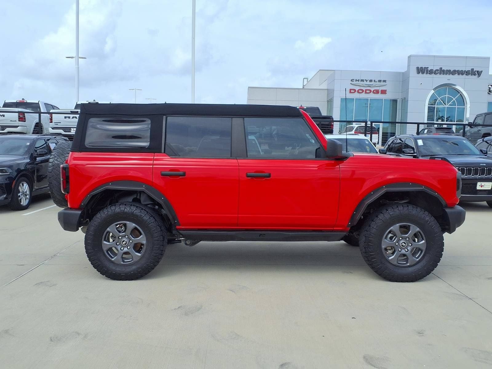 Used 2023 Ford Bronco Big Bend AWD/4WD image 5