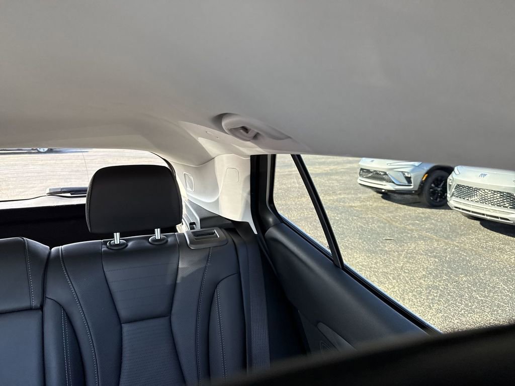 Certified 2025 Buick Envision Preferred image 12