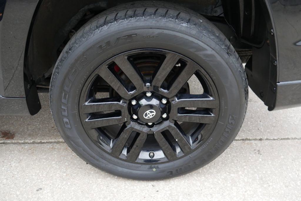 Used 2020 Toyota 4Runner Nightshade AWD/4WD image 33