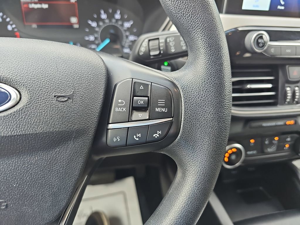 Used 2022 Ford Escape SE image 21