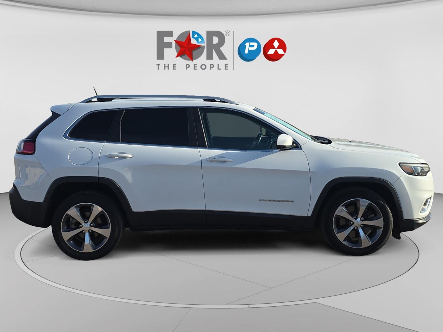 Used 2019 Jeep Cherokee Limited FWD image 6
