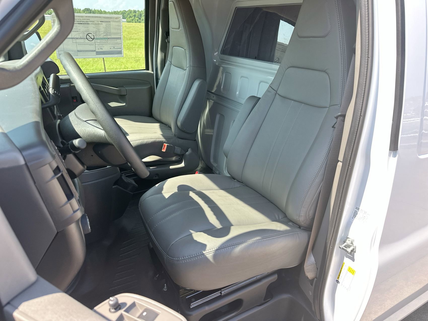 New 2026 Chevrolet Express 2500 w/ Driver Convenience Package RWD image 11