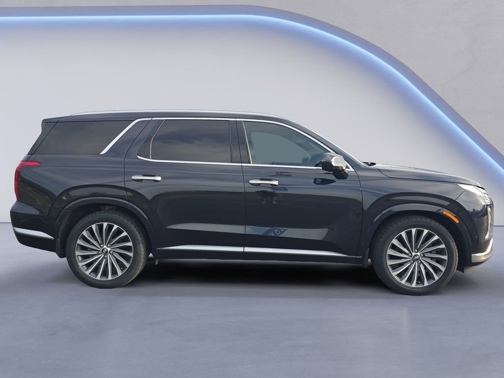 Used 2024 Hyundai Palisade Calligraphy image 6