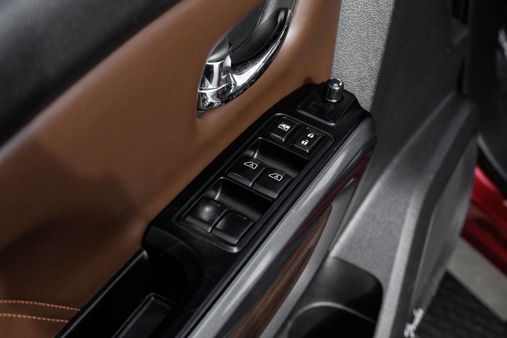 Used 2019 Nissan Titan Platinum Reserve w/ Platinum Utility Package AWD/4WD image 50