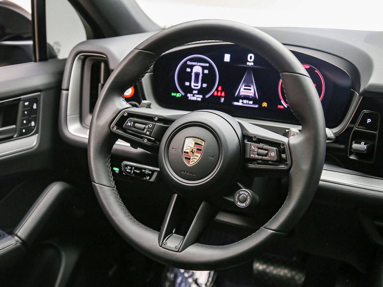 Certified 2026 Porsche Cayenne Coupe AWD/4WD image 19