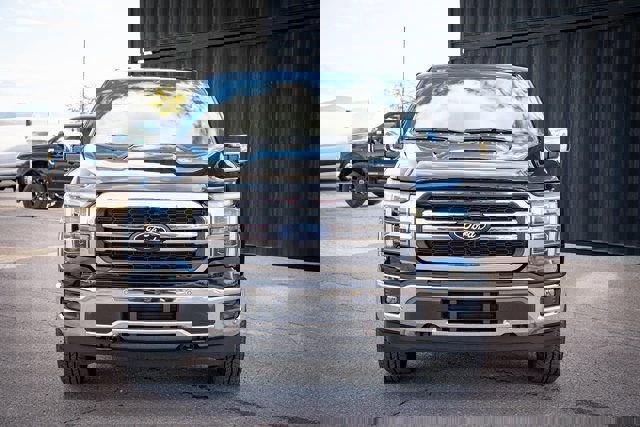 New 2025 Ford F150 Lariat w/ Equipment Group 501A Mid image 3