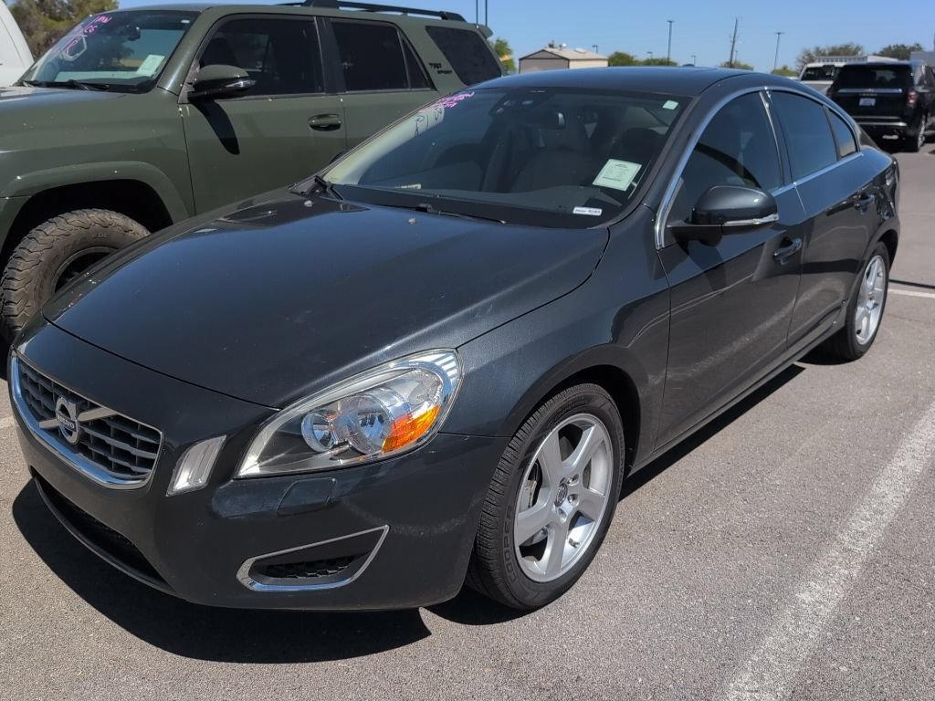 Used 2012 Volvo S60 T5 w/ Climate Pkg FWD image 1