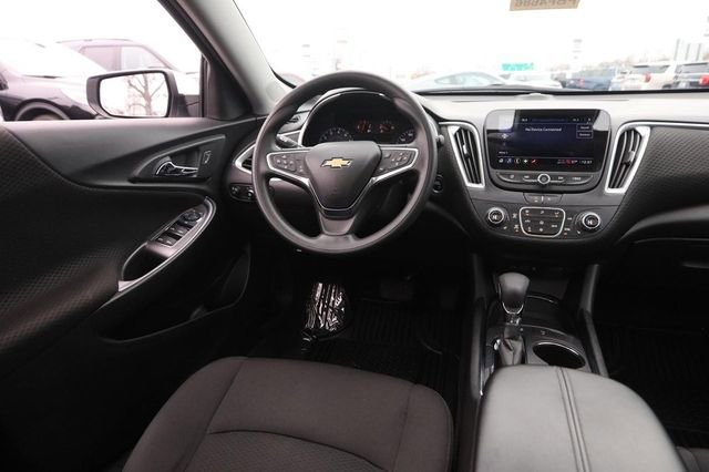 Used 2024 Chevrolet Malibu LT FWD image 21