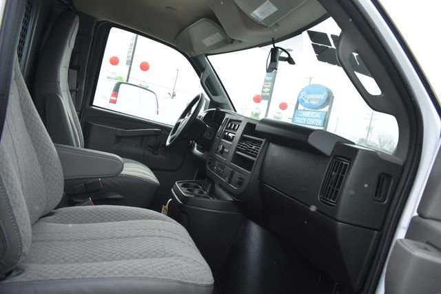 New 2025 Chevrolet Express 2500 w/ Driver Convenience Package image 13