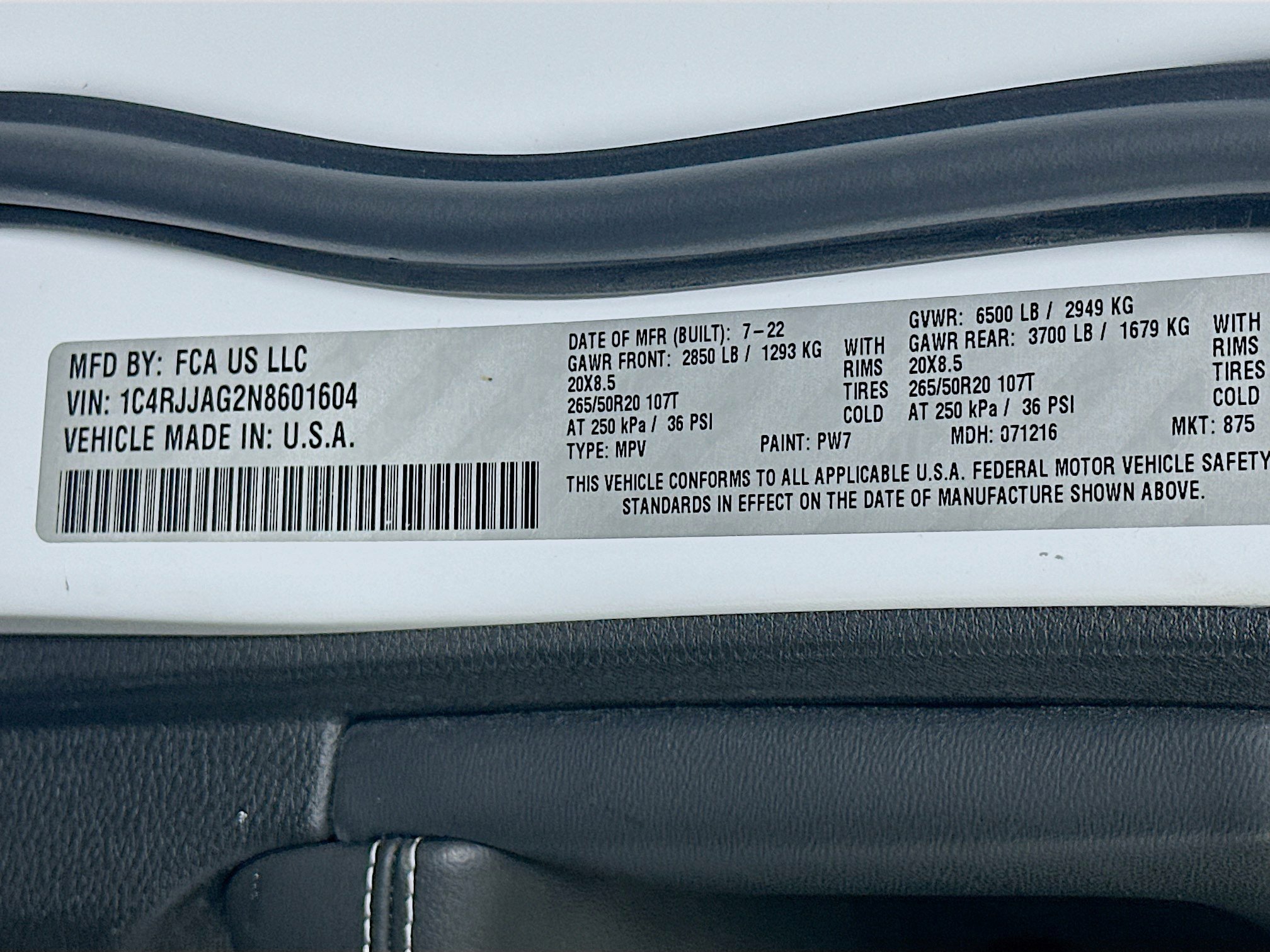 Used 2022 Jeep Grand Cherokee L Laredo image 12