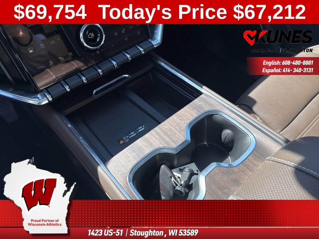 New 2026 GMC Acadia Denali Ultimate w/ LPO, Floor Liner Package AWD/4WD image 39