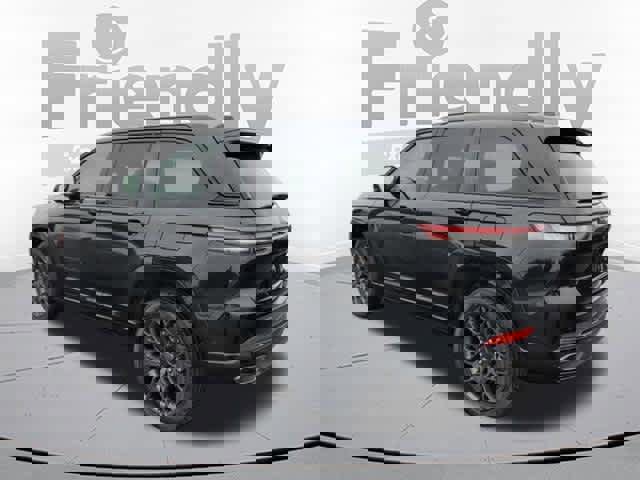 Used 2025 Jeep Grand Cherokee Summit w/ Obsidian Package image 3