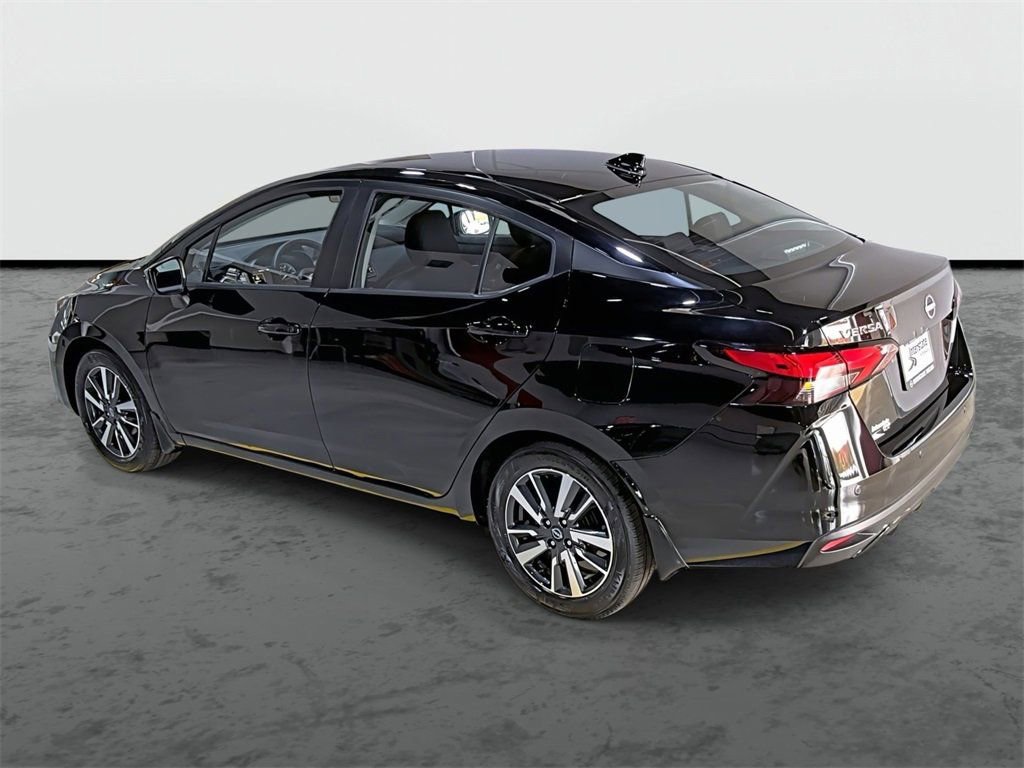 Used 2025 Nissan Versa SV w/ Trunk Package image 2