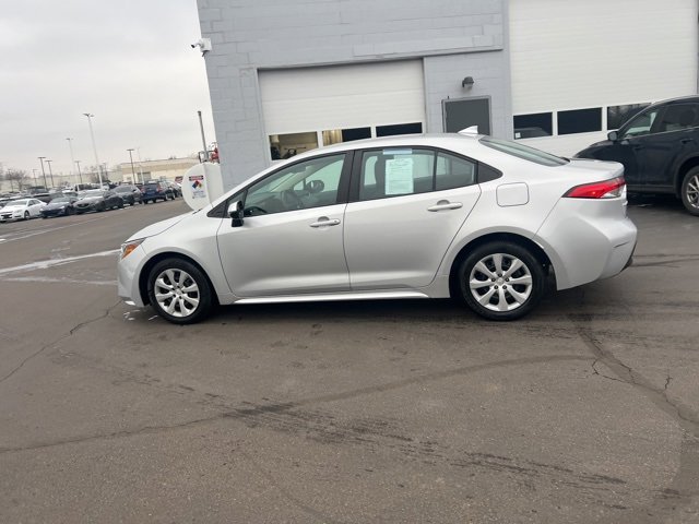 Used 2024 Toyota Corolla LE image 15