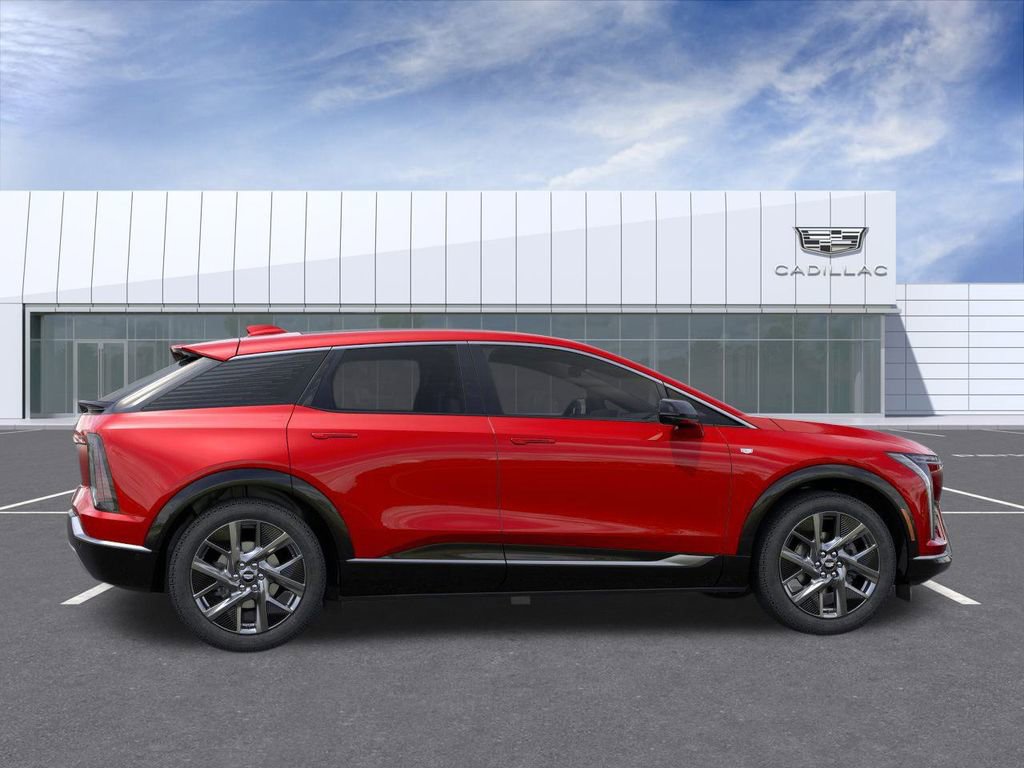 New 2026 Cadillac Optiq Luxury 1 image 5