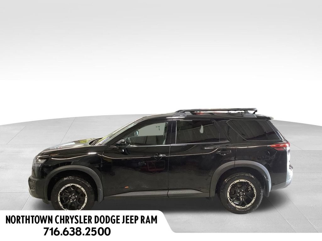 Used 2023 Nissan Pathfinder Rock Creek AWD/4WD image 2
