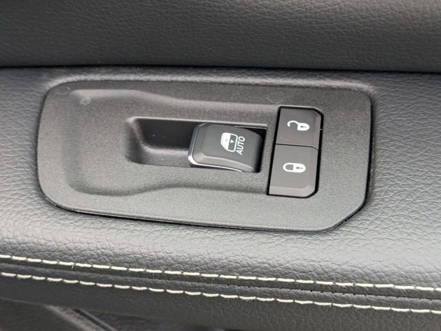 New 2026 RAM 1500 Laramie w/ Night Edition image 39