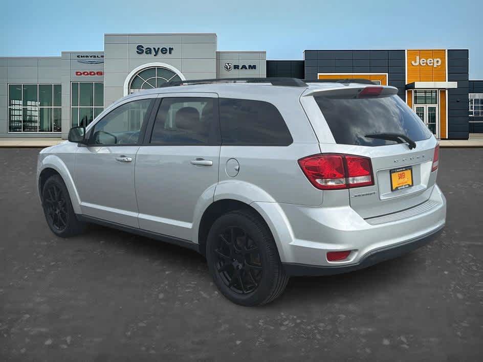 Used 2014 Dodge Journey SXT w/ Flexible Seating Group FWD image 5