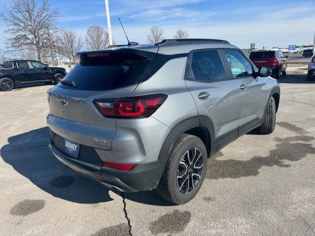 Used 2026 Chevrolet TrailBlazer ACTIV w/ Convenience Package image 9